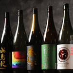 おでんと肴 家族 - 日本酒のボトル