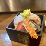 立ち飲み居酒屋ラクミ - 名物ますもり