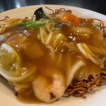 広東料理 星味 - 料理写真:ランチ 五目あんかけ焼きそば(前菜・スープ) 1,210円
大盛り＋220円