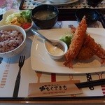 Nagomikafemokutekichi - 有頭海老フライセット