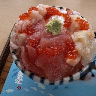 おさかな丼屋 とと丸食堂_1