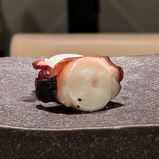 鮨バルもう一つの名物たこぶつ