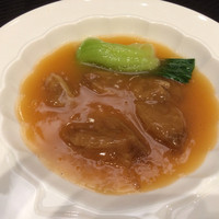 スーツァン・レストラン陳 渋谷店 - フカヒレの姿煮(取り分け後)