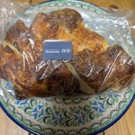 Boulangerie 縁屋 - ３種のチーズブレッド