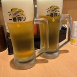 日高屋 - ドリンク写真:おつかれぇ〜かんぱぁいー(ﾟдﾟ)ｳﾏｰ