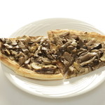 ロハス銀座 - キノコのピッツァ　トリュフの香り