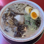 ラーメン　赤組 - 味玉ラーメン