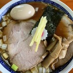 中華そば 亀喜屋 - チャーシューメンに味玉