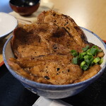 豚みそ丼専門店 有隣 - 