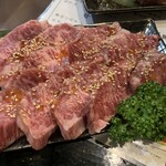 くいやがれ - カルビ
