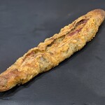 手作りハムとパンの店 こぶたのしっぽ - グリル野菜とベーコンチーズ