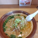 ラーメンショップ - 料理写真:味噌ラージャン麺