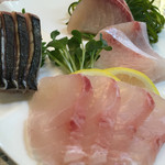 魚や 粋 - 「粋盛」ひらまさ、さわら、真鯛三種盛り1400円