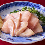 鳥刺し酒場 スタンドくーま君R25 - 料理写真:絹ムネ刺し