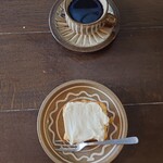 茶房 武蔵野文庫 - レモンケーキ◎550円