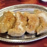 餃子(４個)(800円)