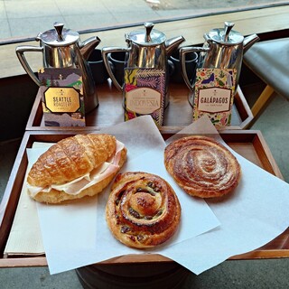 Starbucks Reserve Roastery and Tasting Room_1