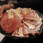 美容薬膳火鍋 美鍋 - 