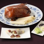 1．北京ダック 1切