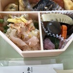 東華軒 - 料理写真:花見弁当