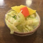 大黒家天麩羅 - 天丼についてくるお新香。