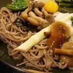 飛騨茶屋 寿美久 - 名物・山菜ざるそば1250円