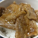 カルディコーヒーファーム - 料理写真:厚手の豚バラ肉をたれに漬け込んで焼いてみました!