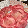 本格焼肉・もつ鍋 肉衛門 - 