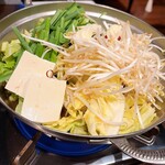 本格焼肉・もつ鍋 肉衛門 - 