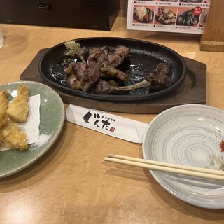 もも炭火焼 じんた_0