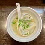 菜香餃子房 - ワンタンスープ