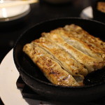 四季ボウ坊 - 鉄なべ餃子