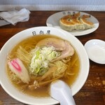 青竹手打ラーメン 日向屋 - 
