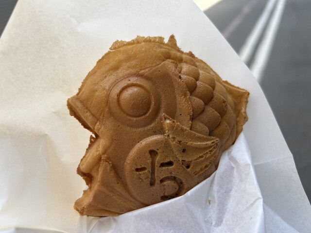 Nishiki Ichiha & Mamemono to Taiyaki Nishiki ichiba ten - Kyoto