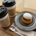 UNI COFFEE ROASTERY - 料理写真:かためのプリンとコーヒー