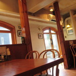 キッチン・オバサン - 開店直後で先客なし