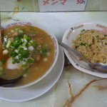 ラーメン 藤 - ミニラーメン（味噌）とチャーハンセット