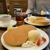 ルポーゼすぎ - この日のオーダーはバニラホットケーキとブレンドコーヒーのセット