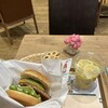 フレッシュネスバーガー 天満橋OMM店
