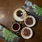 Bo's Coffee - 
