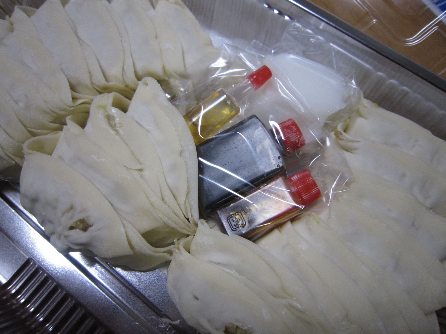 持ち帰り餃子専門 こんがり屋 焼く兵衛 name=