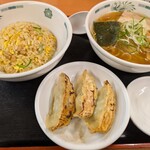 日高屋  - 料理写真: