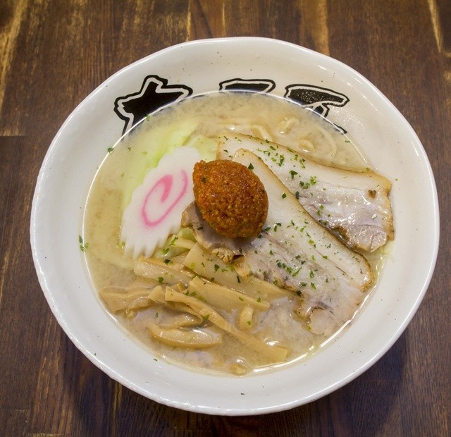 有頂天 EVOLUTION（ウチョウテンエボリューション） - 東仙台（ラーメン）の写真