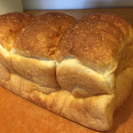パン工房　七人姉妹 - 食パン