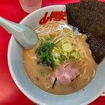 ラーメン山岡家 - 料理写真: