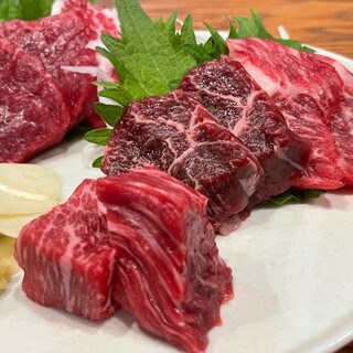 日本のお酒と馬肉料理 うまえびす_0