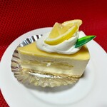 ブランシュール - 料理写真:レモンレアチーズケーキ