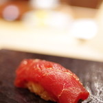 鮨 とかみ - 鮪（しび）醤油漬（しやうゆづけ）