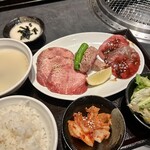 焼肉 GYUJIN - 