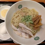 日高屋 - 料理写真:汁なしラーメン普通盛り1.5玉640円
＋トッピングにんにく20円